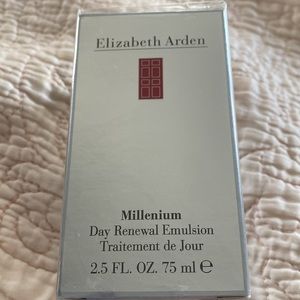 Elizabeth Arden Millenium Day Renewal Emulsion Cream 75ml / 2.5oz New Sealed Box
